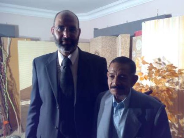 الدكتور أمير صالح مع البطل المهندس محمود نافع