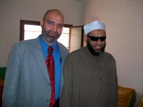 الدكتور أمير صالح مع الدكتور محمد أبو الحسن